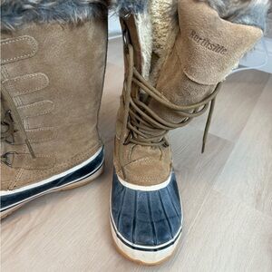 3M Thinsulate Faux Fur Lined Boots